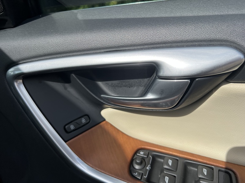 Volvo Xc60 D4 Se Lux Nav - U12320