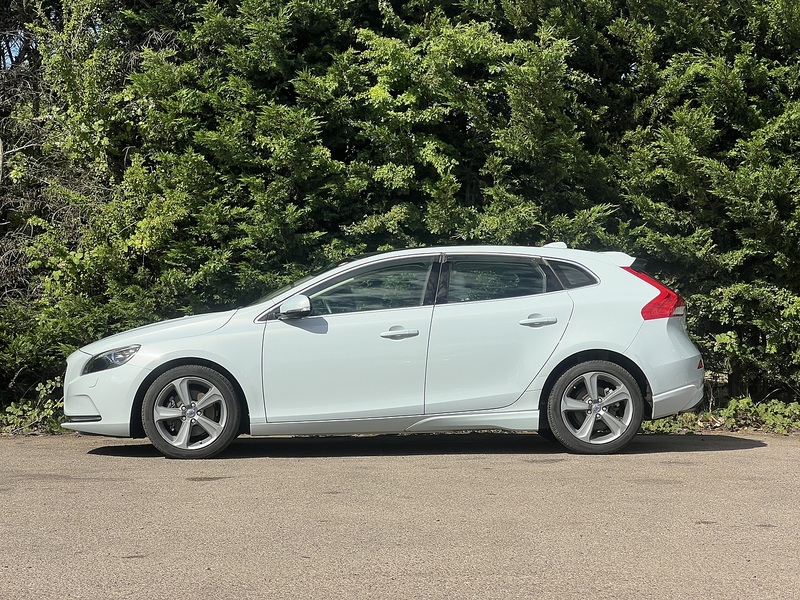 Volvo V40 T4 Se Lux Nav - U12321