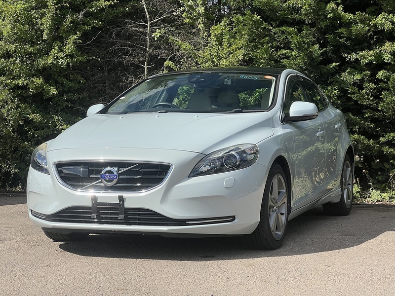 Volvo V40 T4 Se Lux Nav - U12321