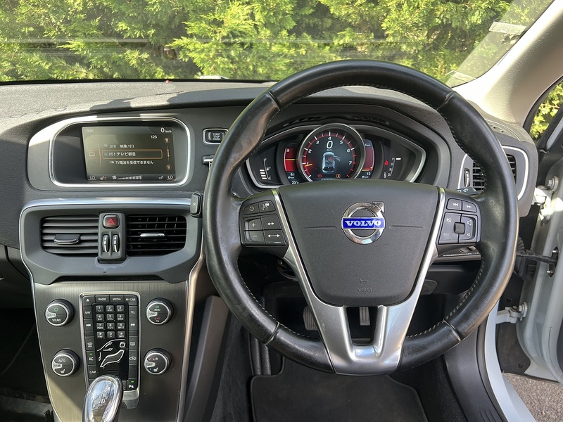 Volvo V40 T4 Se Lux Nav - U12321