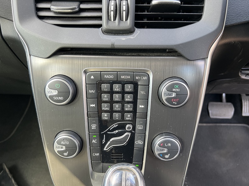 Volvo V40 T4 Se Lux Nav - U12321