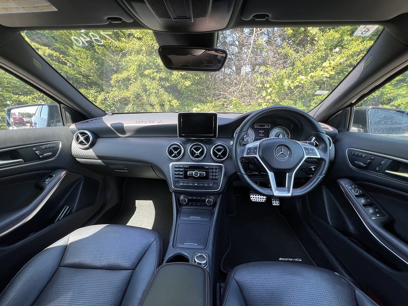 Mercedes-Benz A-Class A200 Amg Night Edition - U12322