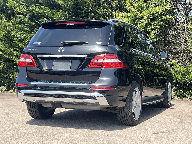 Mercedes-Benz M-Class Ml350 Bluetec Amg Line Premium - U12323