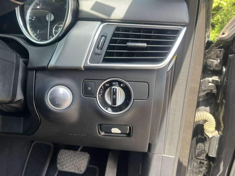Mercedes-Benz M-Class Ml350 Bluetec Amg Line Premium - U12323