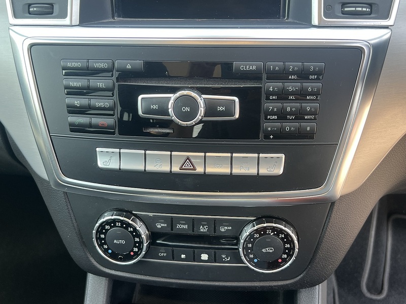 Mercedes-Benz M-Class Ml350 Bluetec Amg Line Premium - U12323