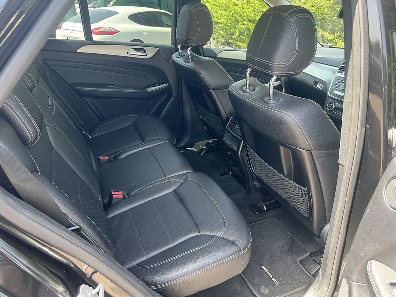 Mercedes-Benz M-Class Ml350 Bluetec Amg Line Premium - U12323