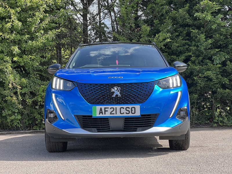 Peugeot E-2008 GT Premium - U12326