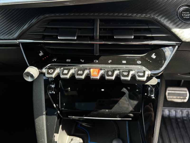 Peugeot E-2008 GT Premium - U12326