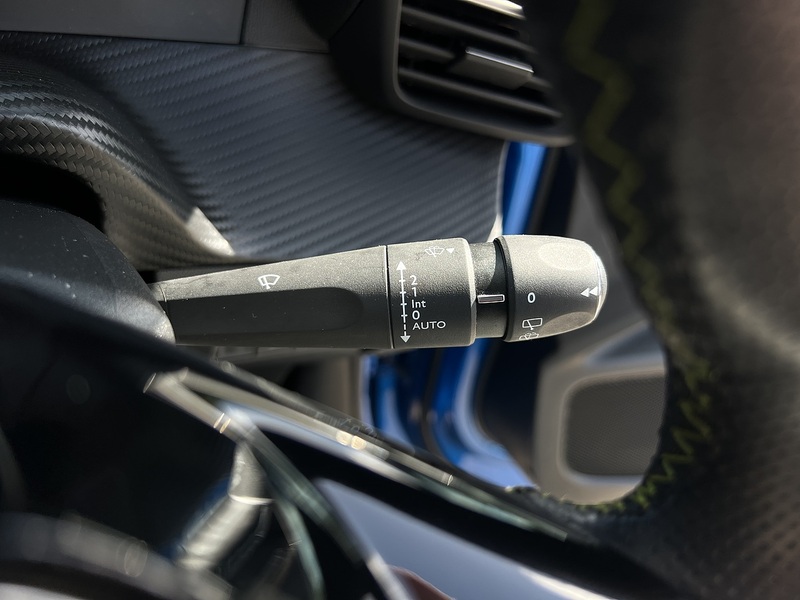 Peugeot E-2008 GT Premium - U12326