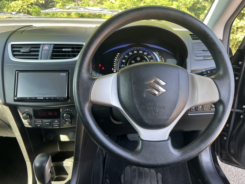 Suzuki Swift Sz4 - U12335