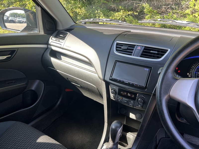 Suzuki Swift Sz4 - U12335