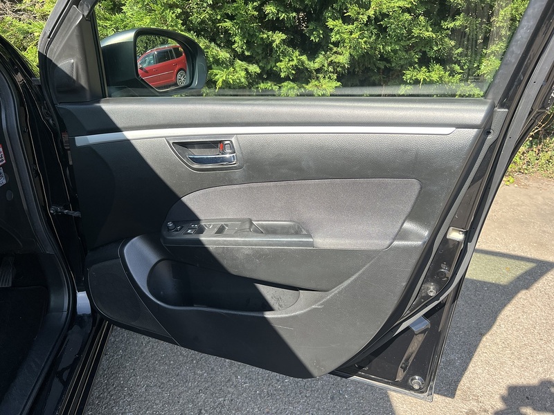 Suzuki Swift Sz4 - U12335