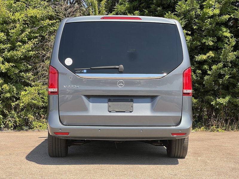 Mercedes-Benz V-Class V220 D Avantgarde Long - U12336