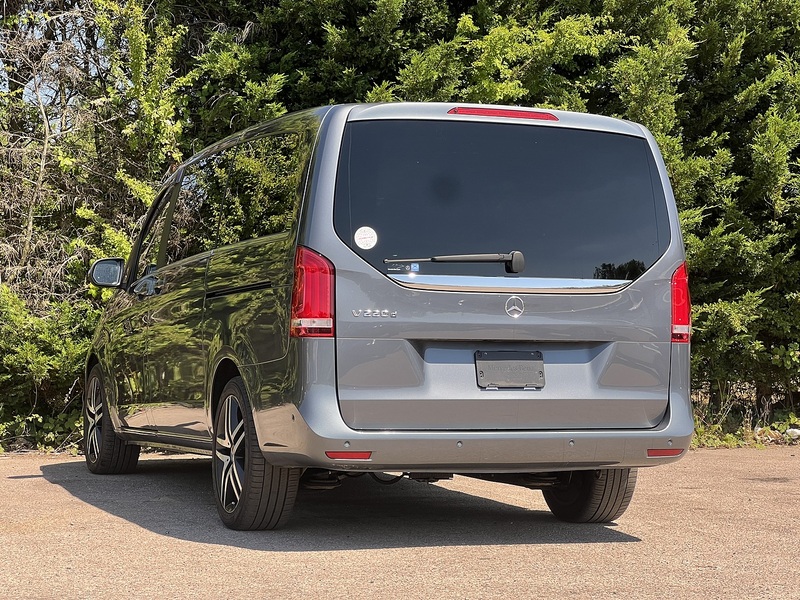 Mercedes-Benz V-Class V220 D Avantgarde Long - U12336