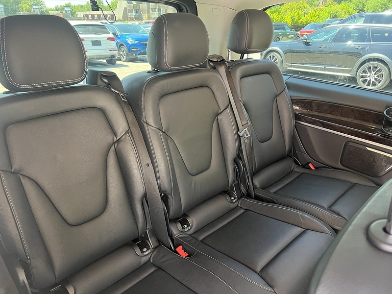 Mercedes-Benz V-Class V220 D Avantgarde Long - U12336