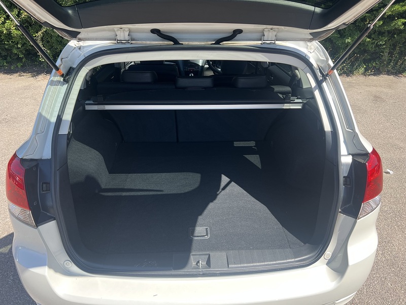 Subaru Legacy Touring 2.5I B SPORT EYE SIGHT - U12338