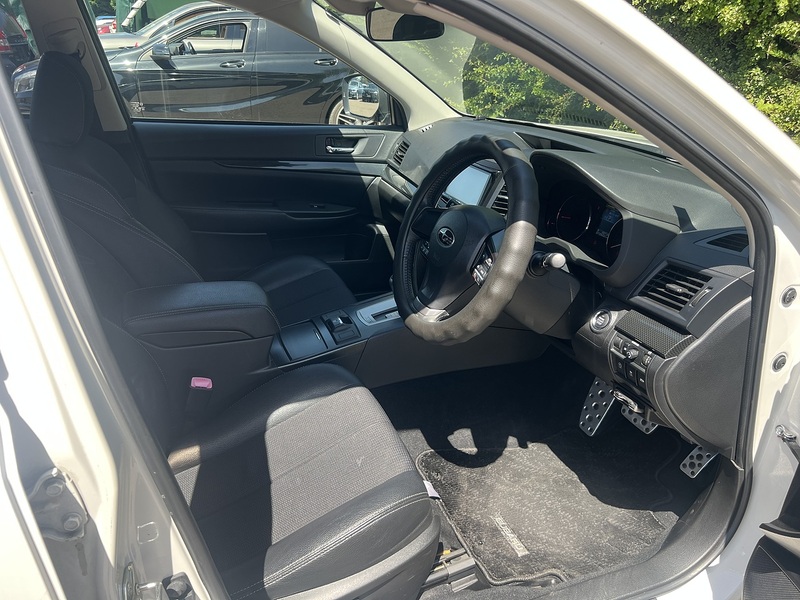Subaru Legacy Touring 2.5I B SPORT EYE SIGHT - U12338