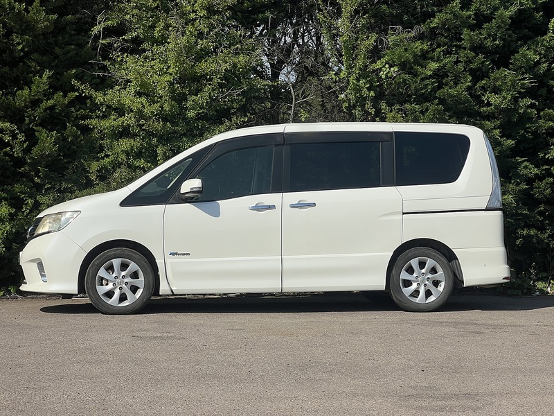 Nissan Serena Highway Star S-Hybrid - U12339