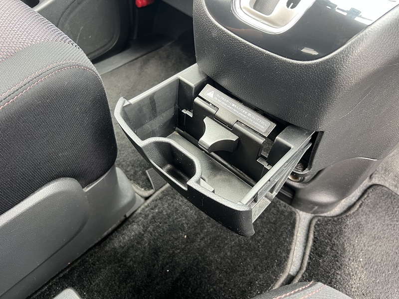 Nissan Serena Highway Star G S-Hybrid Advanced Safety Package - U12341