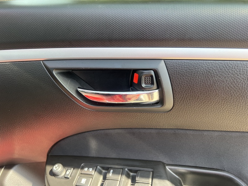 Suzuki Swift XG-DJE - U12347
