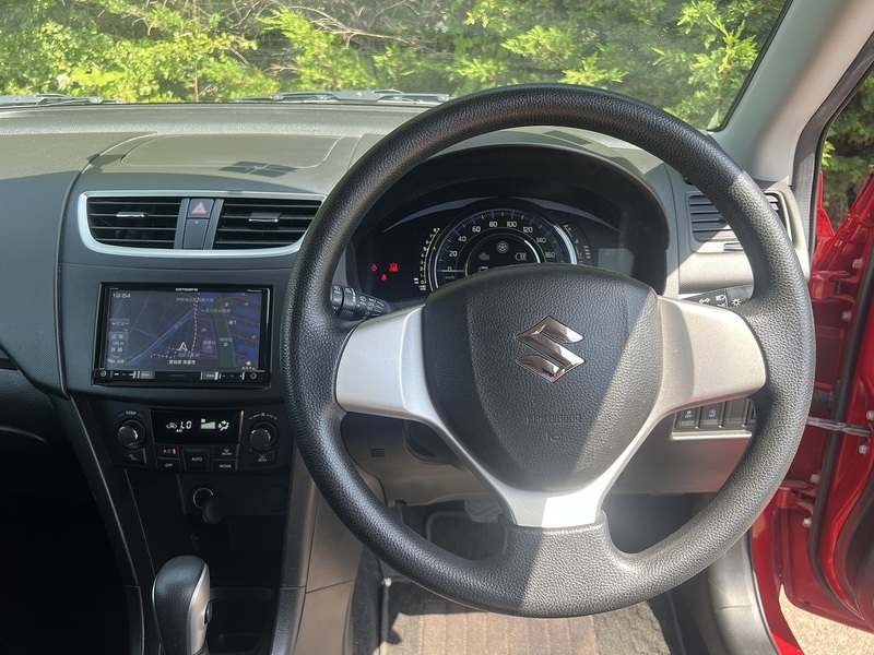 Suzuki Swift XG-DJE - U12347
