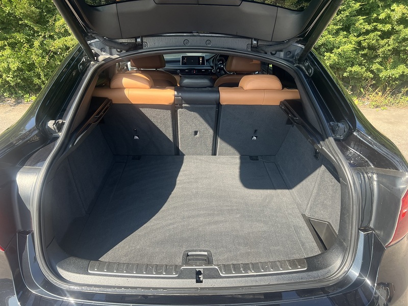 BMW X6 Xdrive35i - U12350