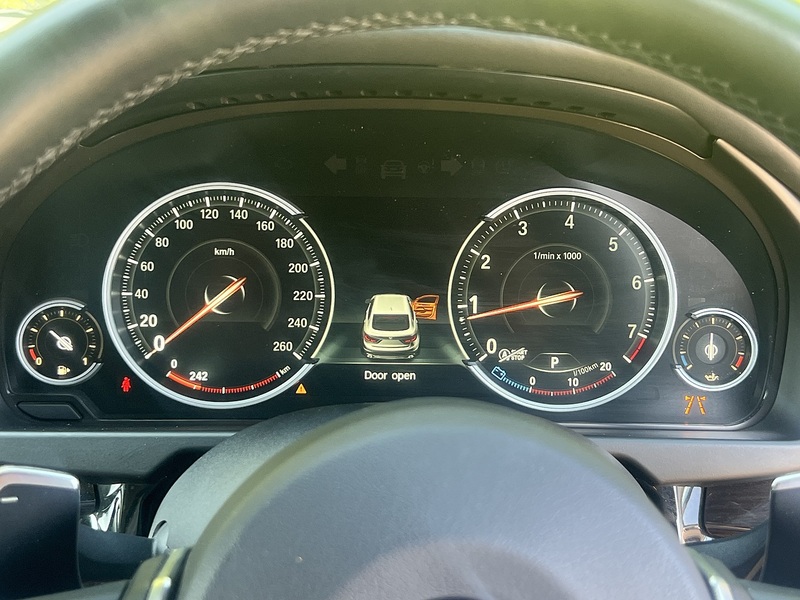 BMW X6 Xdrive35i - U12350