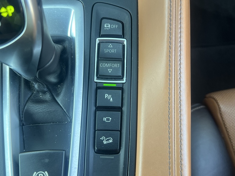 BMW X6 Xdrive35i - U12350