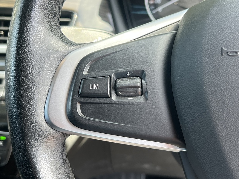 BMW X1 Xdrive20i Xline - U12354