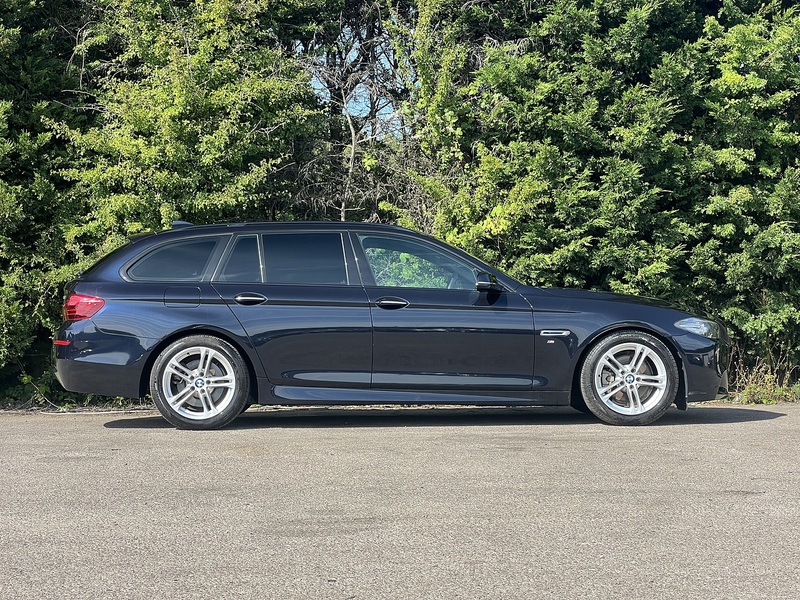 BMW 5 Series 525D M Sport Touring - U12357