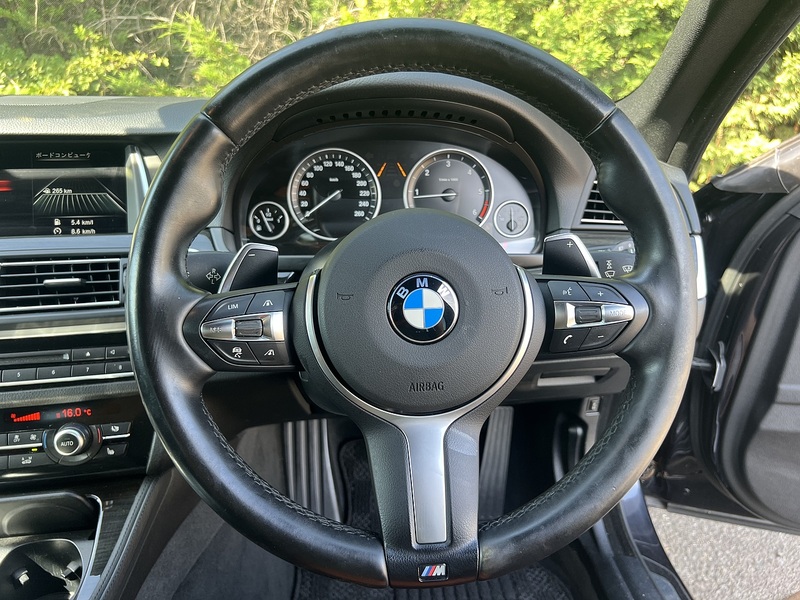 BMW 5 Series 525D M Sport Touring - U12357