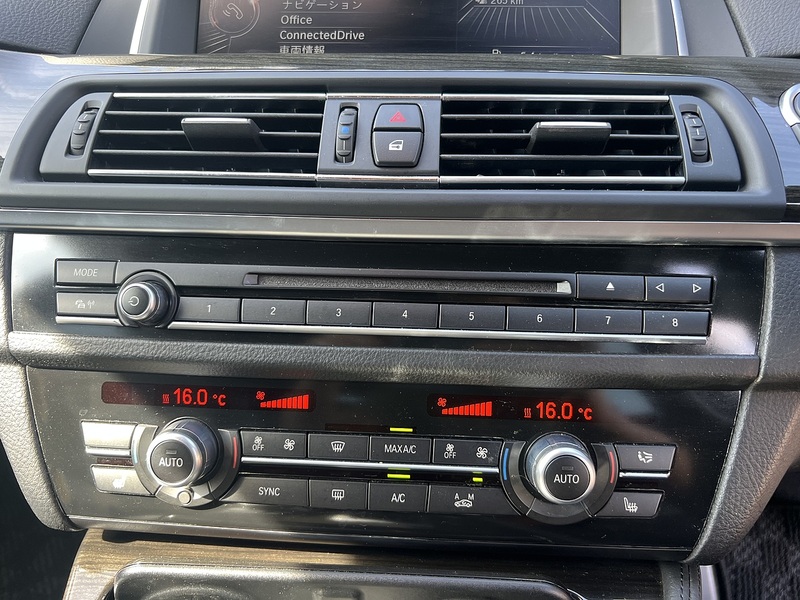 BMW 5 Series 525D M Sport Touring - U12357