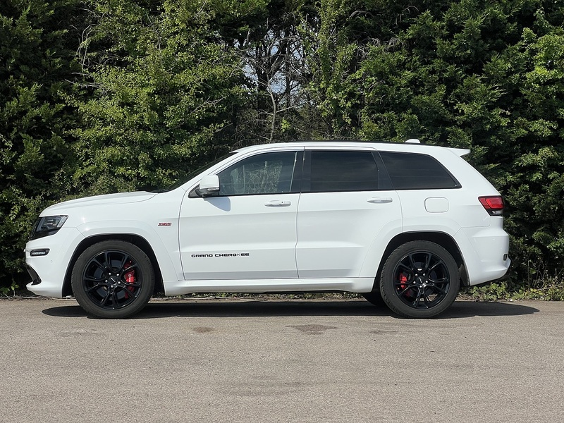Jeep Grand Cherokee Srt8 - U12358