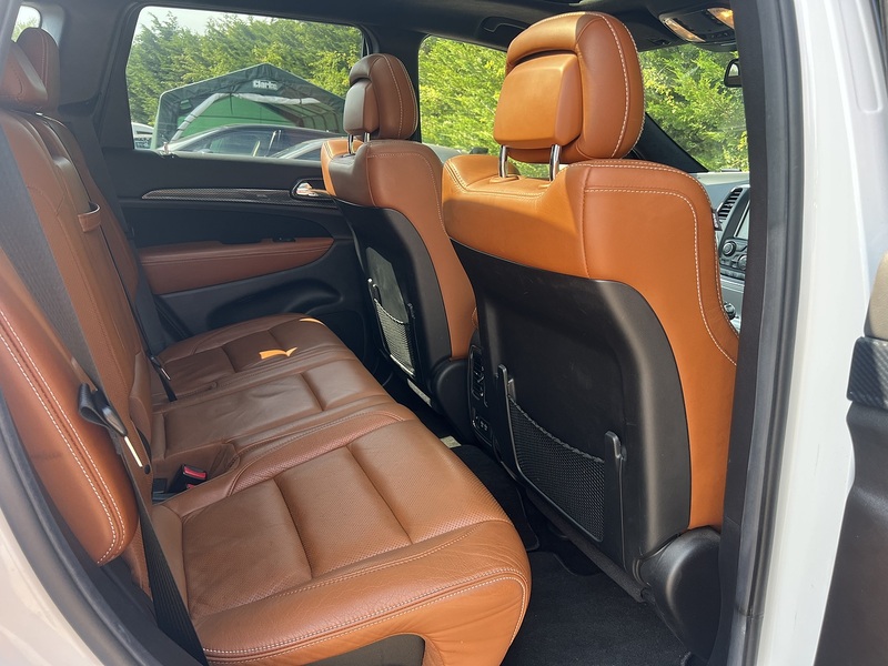 Jeep Grand Cherokee Srt8 - U12358