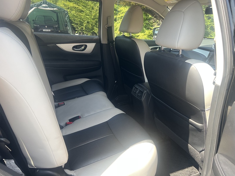 Nissan X-Trail MODE PREMIER - U12359