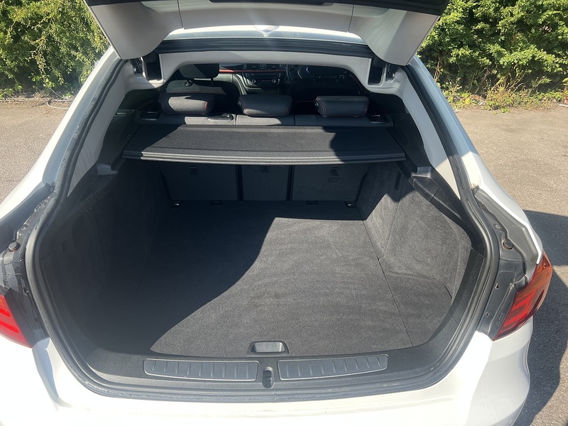 BMW 3 Series 320I Sport Gran Turismo - U12360