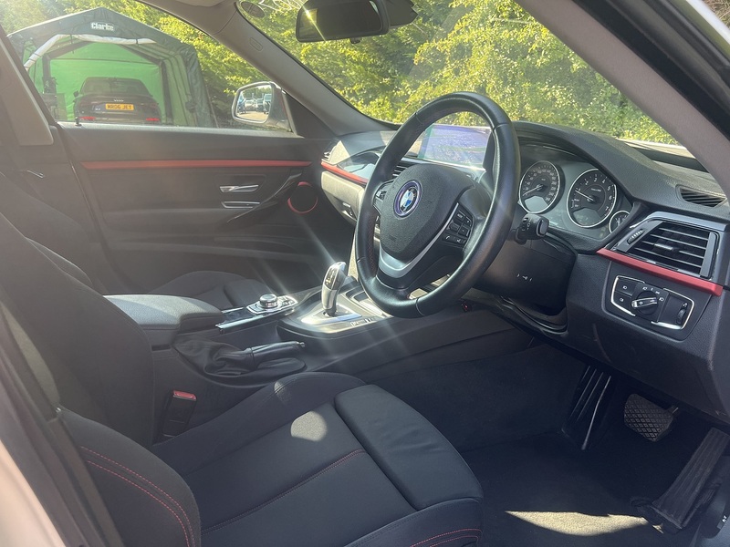 BMW 3 Series 320I Sport Gran Turismo - U12360