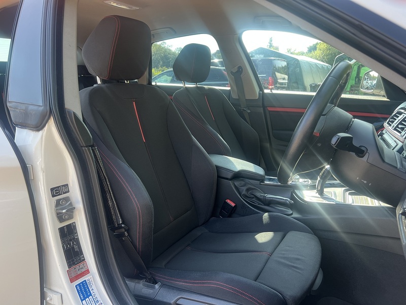 BMW 3 Series 320I Sport Gran Turismo - U12360