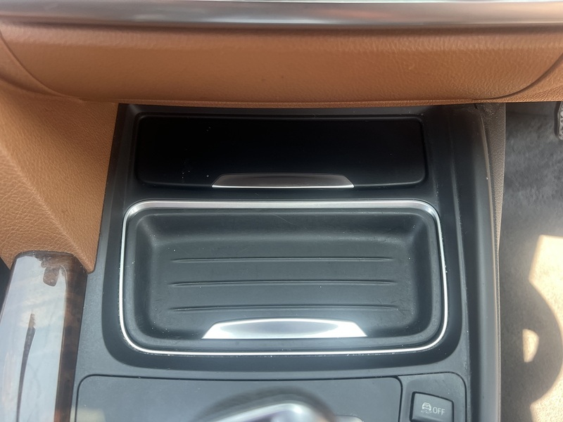 BMW 3 Series 320D Luxury - U12361