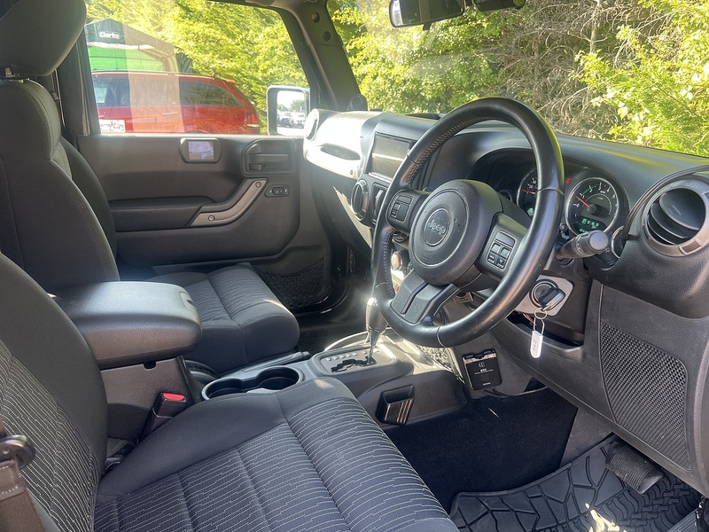 Jeep Wrangler Sport - U12362