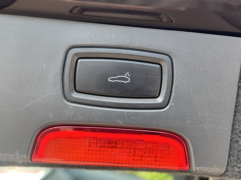 Porsche Cayenne V6 - U12364