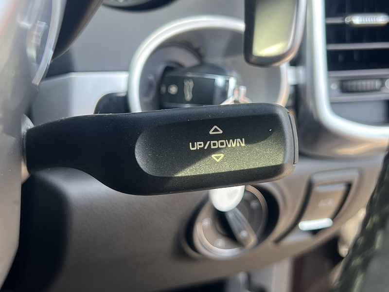 Porsche Cayenne V6 - U12364