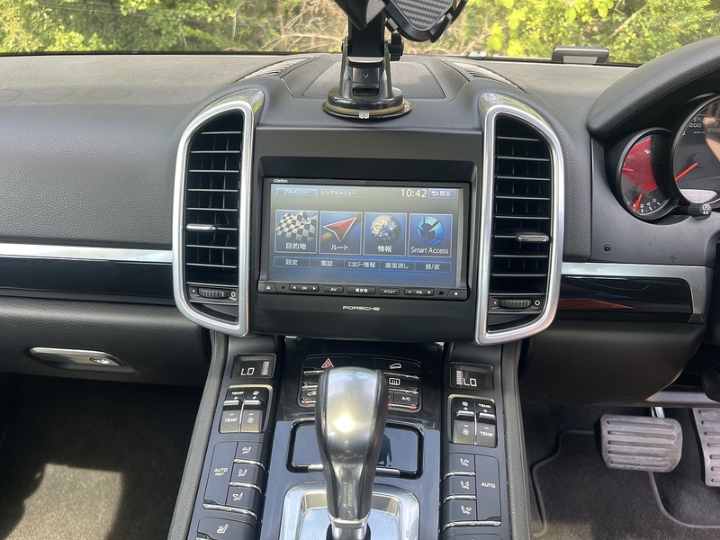 Porsche Cayenne V6 - U12364