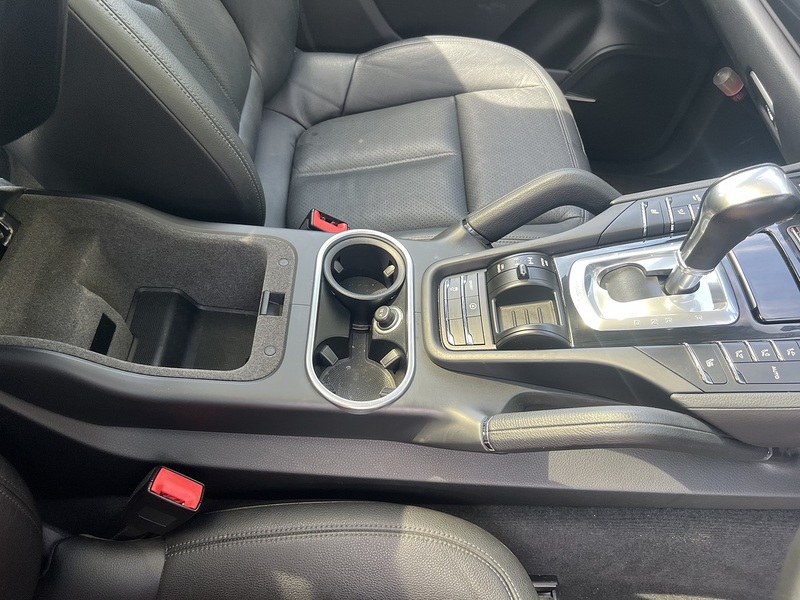 Porsche Cayenne V6 - U12364
