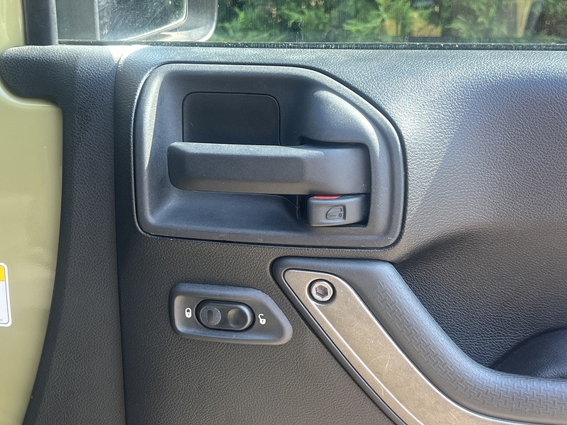 Jeep Wrangler Sport - U12365