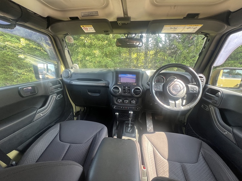 Jeep Wrangler Sport - U12365