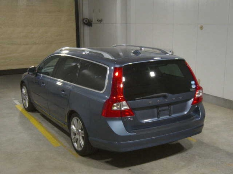 Volvo V70 T4 Se - U12366