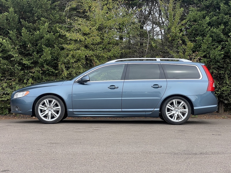 Volvo V70 T4 Se - U12366