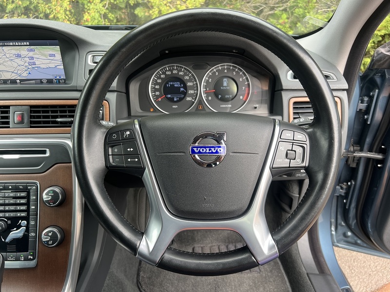 Volvo V70 T4 Se - U12366