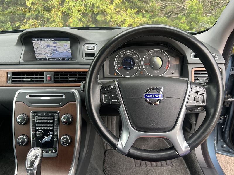 Volvo V70 T4 Se - U12366